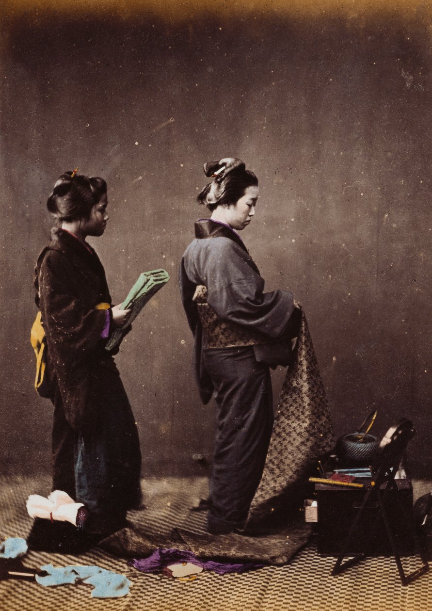 Japonské dámské oblékání, cca 1870-1880 od Felice Beato