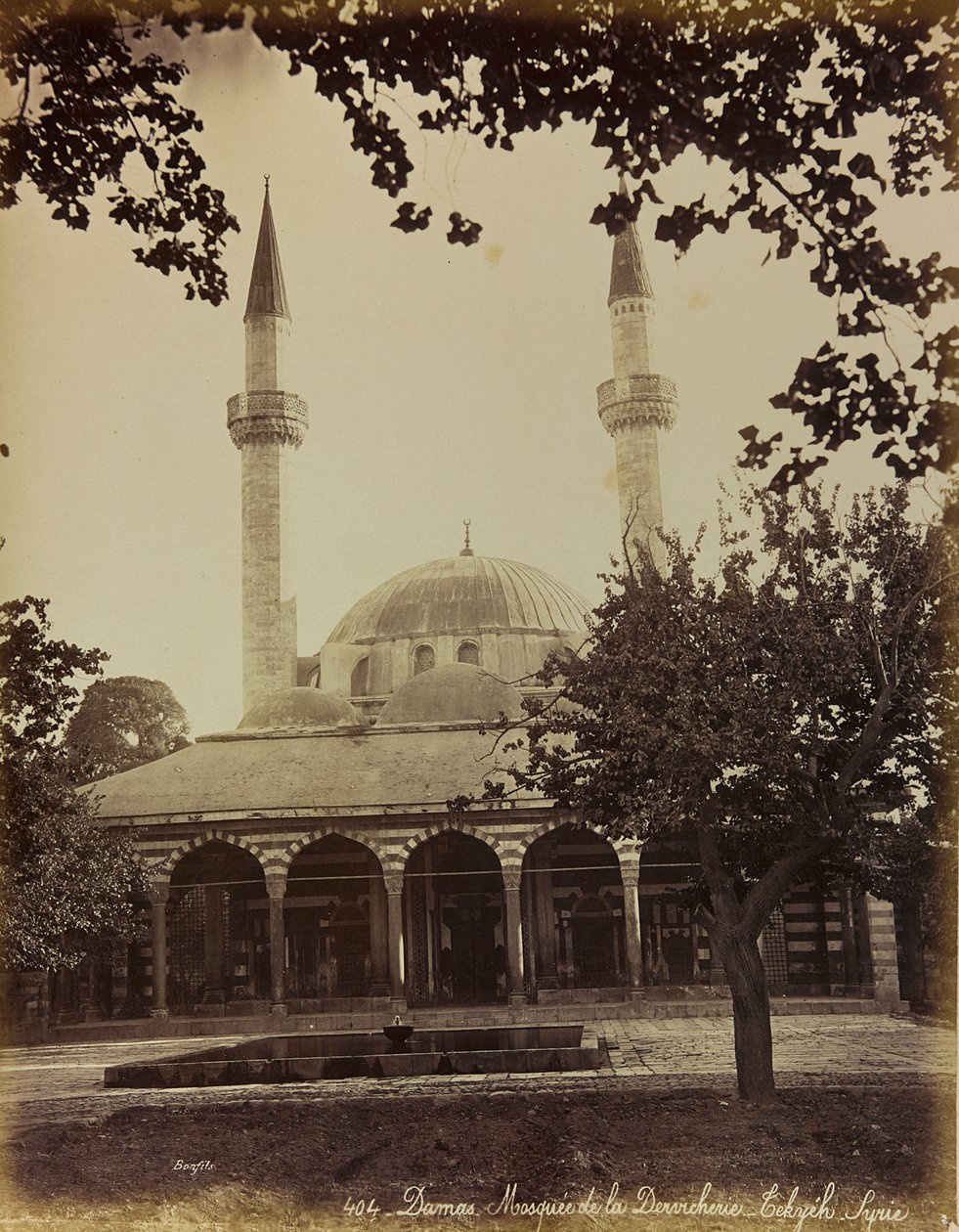 Album "Damas a Baalbek": mešita Damašku od Félix Bonfils