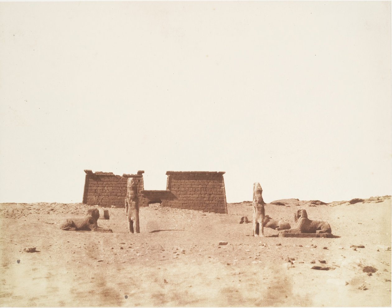 Sébôuah, Obecný pohled na chrám, publikoval 1851. od Félix Teynard