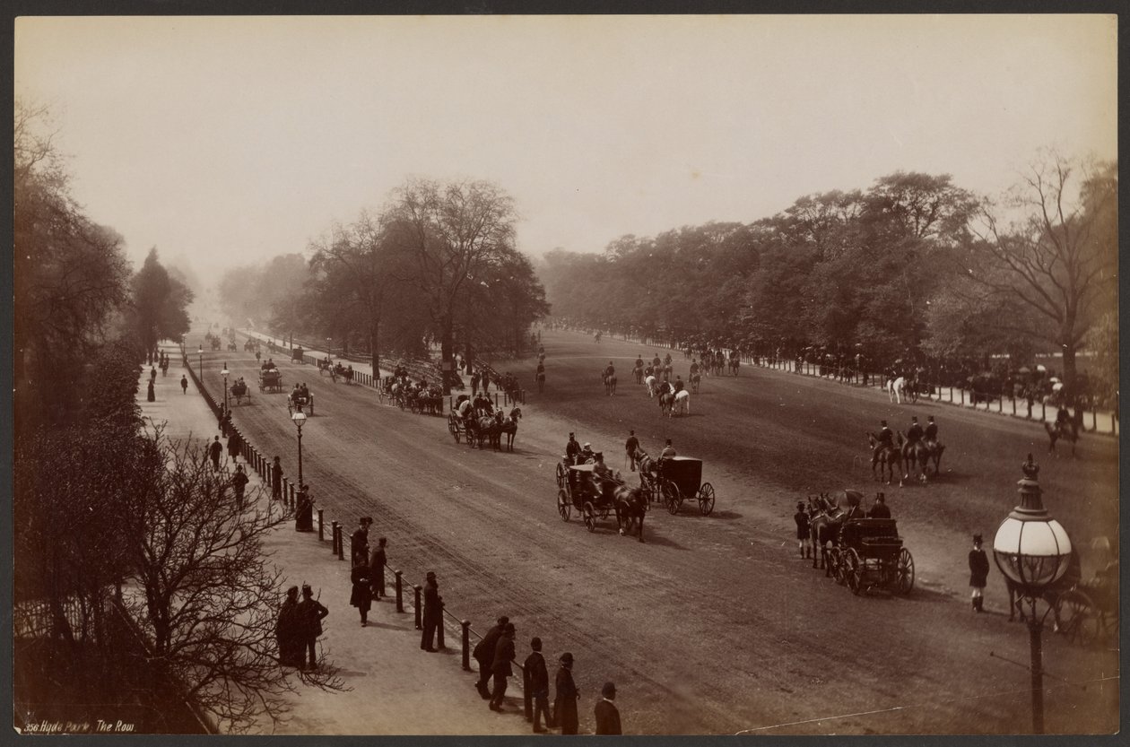 Hyde Park, The Row od Francis Frith