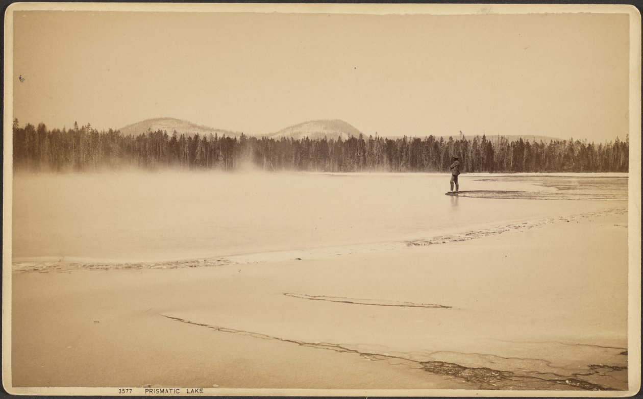 Prismatické jezero od Frank Jay Haynes