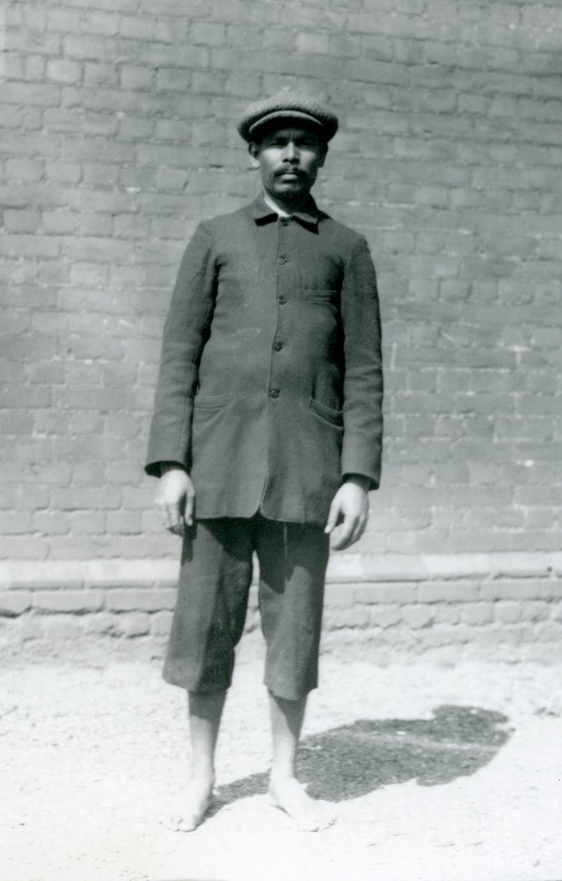 Portrét Syeda Aliho, Londýnská zoo, červen 1926 (černobílá fotografie) od Frederick William Bond