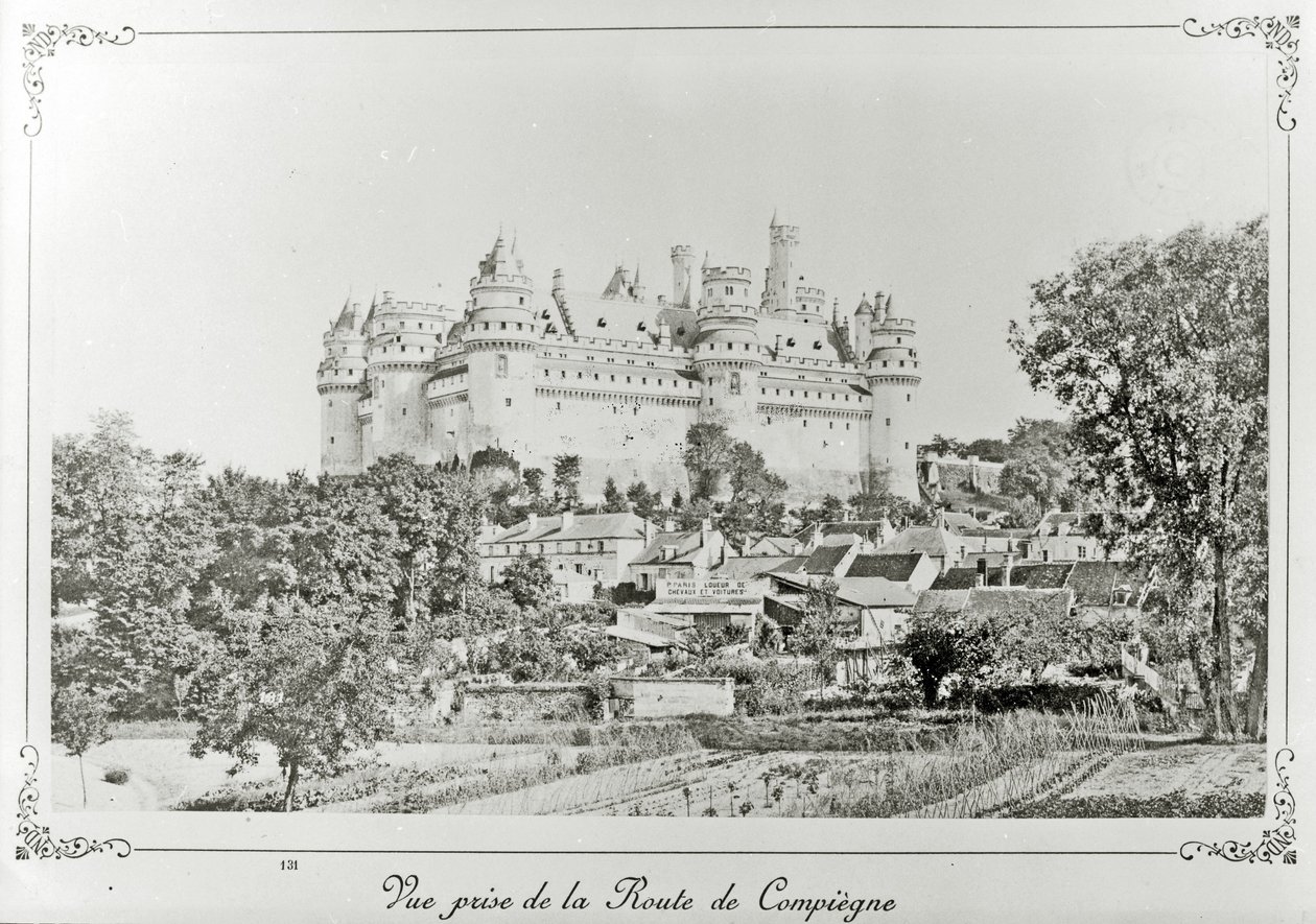 Château de Pierrefonds po restaurování Viollet-le-Duc od French Photographer