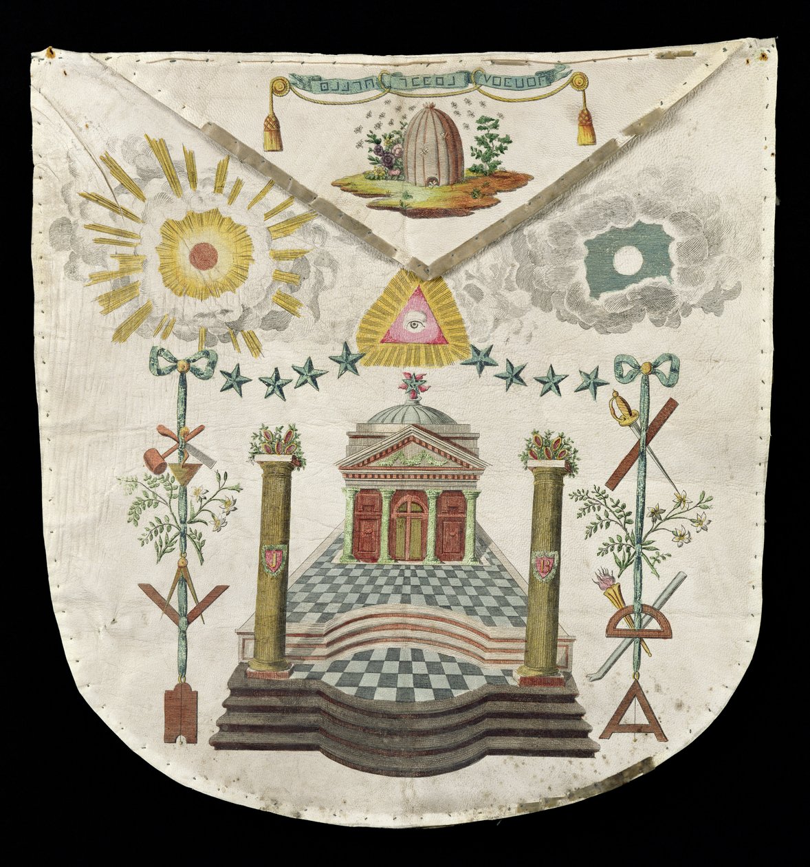 Zástěra mistra z lóže Saint-Julien v Brioude (lakovaná kůže) od French School