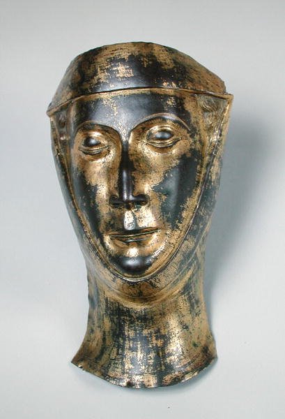 Pohřební maska manželky Herberta Laniera († 1290) (zlacená měď) od French School