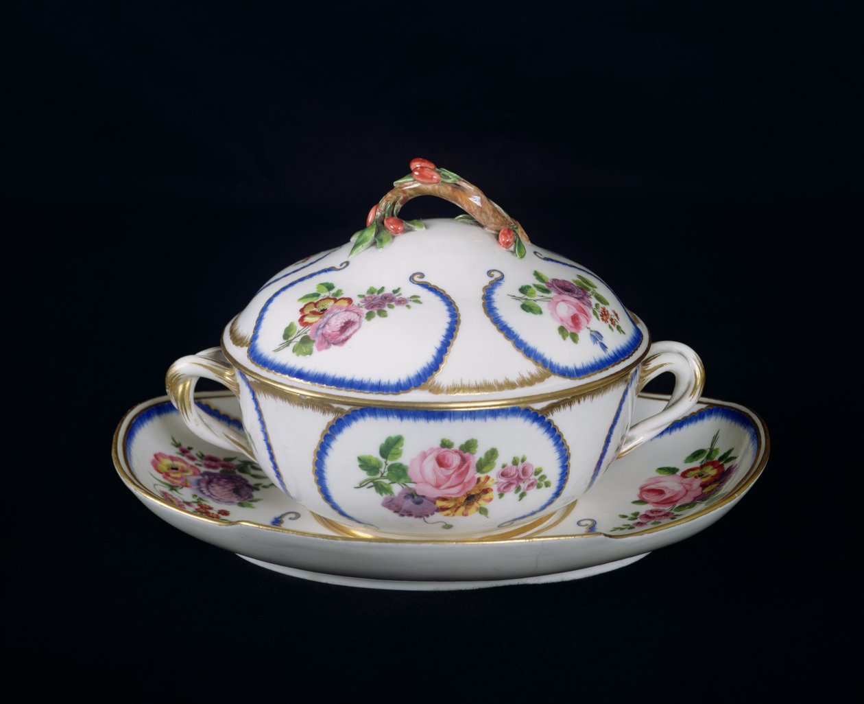 Mísa a talíř Sevres, 1764 (porcelán) od French School
