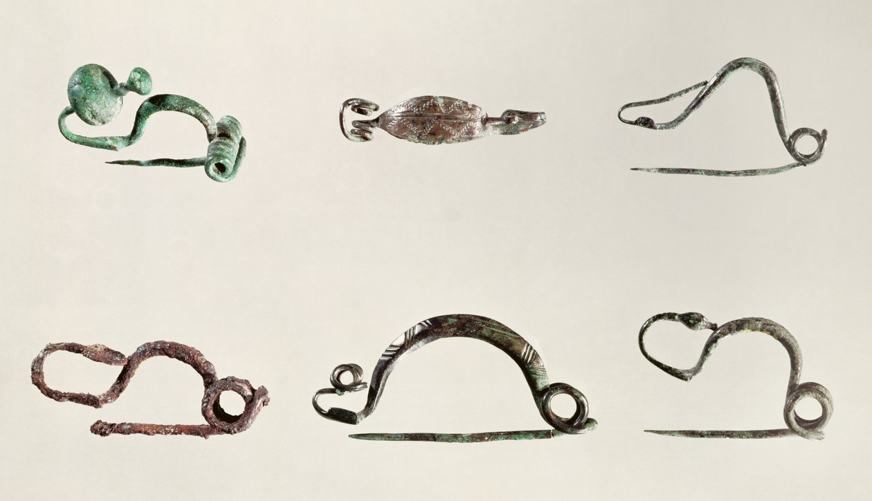 Spony, nalezené v Marne (bronz) od Gaulish