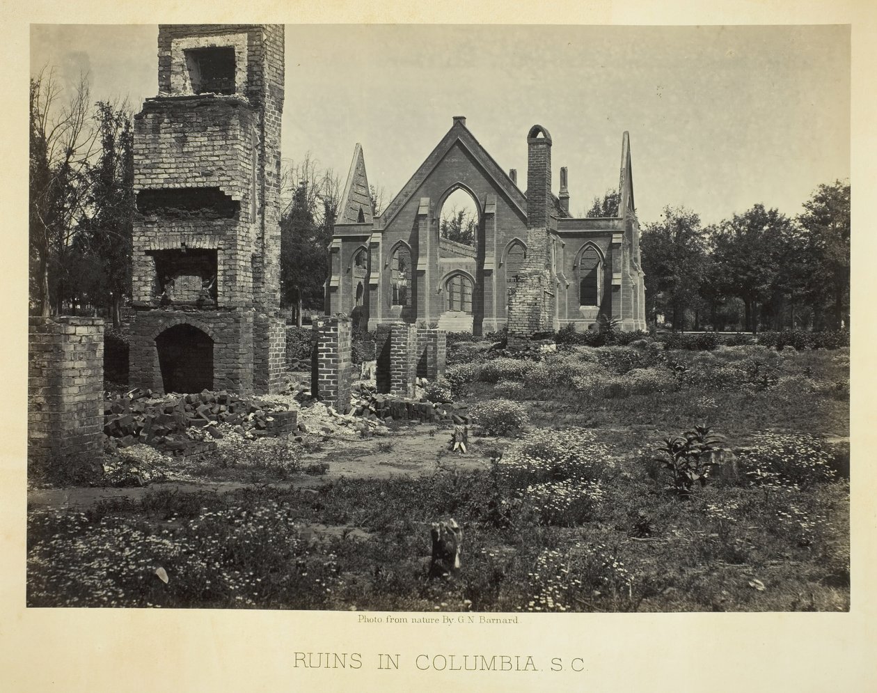 Ruiny v Columbii, S.C., 1865. od George N. Barnard