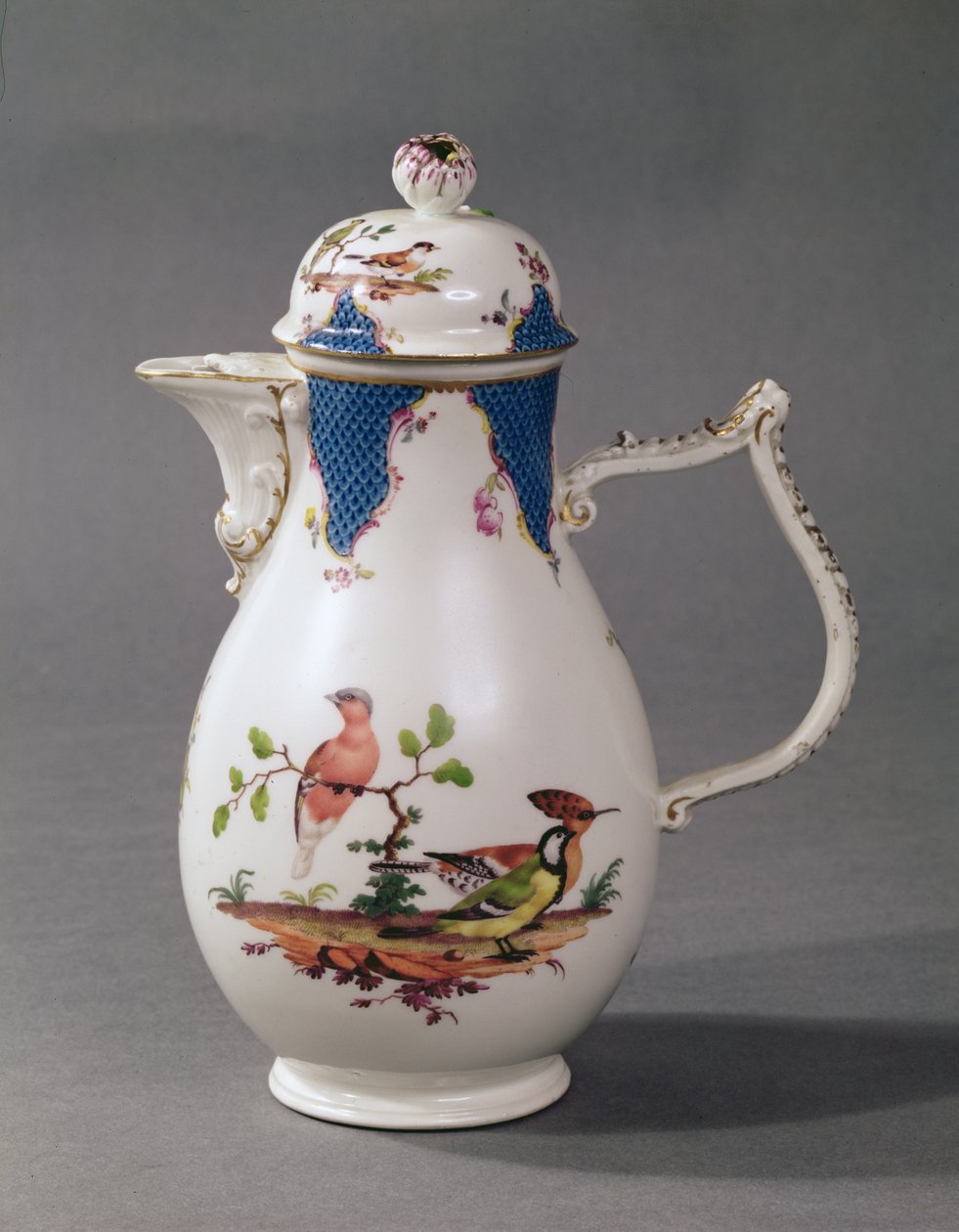 Míšeňská porcelánová konvice na kávu, cca 1760 (porcelán) od German School