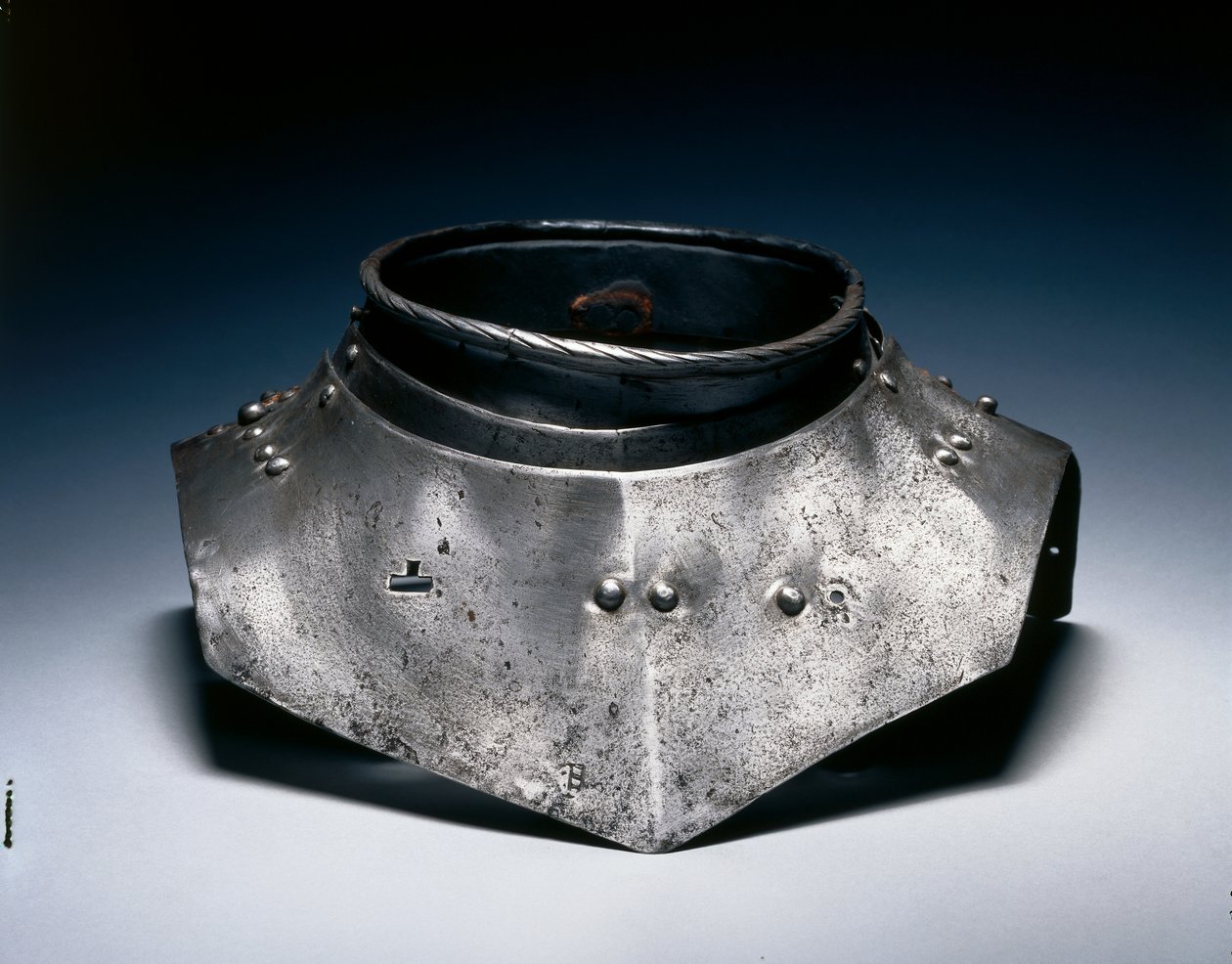 Gorget, cca 1560 (ocel) od German School