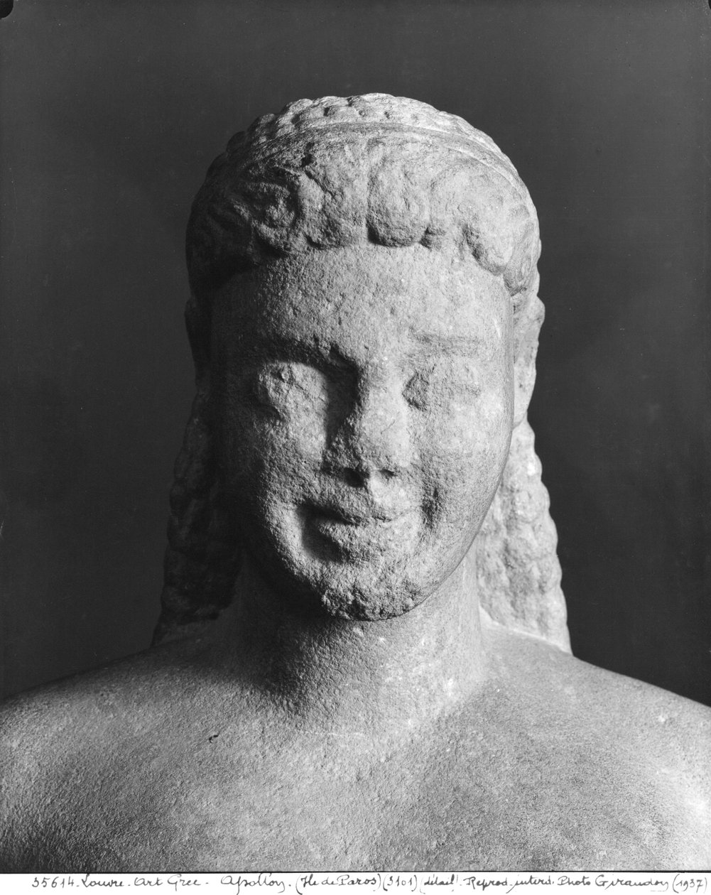 Kouros, z Parosu, poblíž svatyně Asklepios, cca 540 př. n. l. (mramor) (detail) (viz také 154092) od Greek