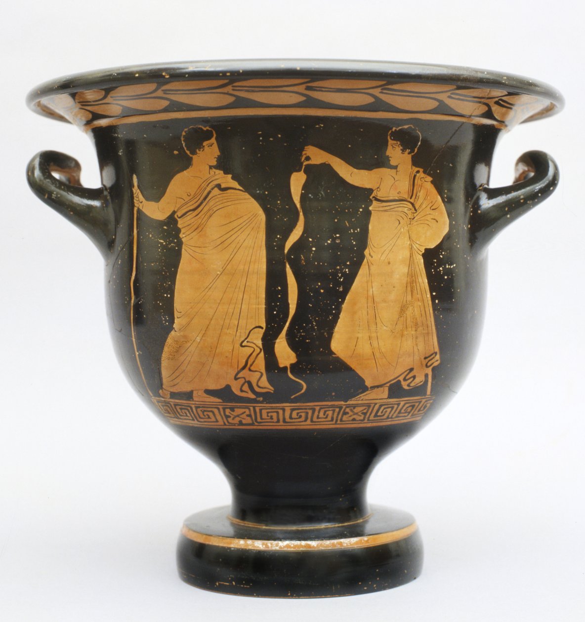 Proto-apulský krater ve tvaru zvonu z italské Matery (keramika) od Greek School