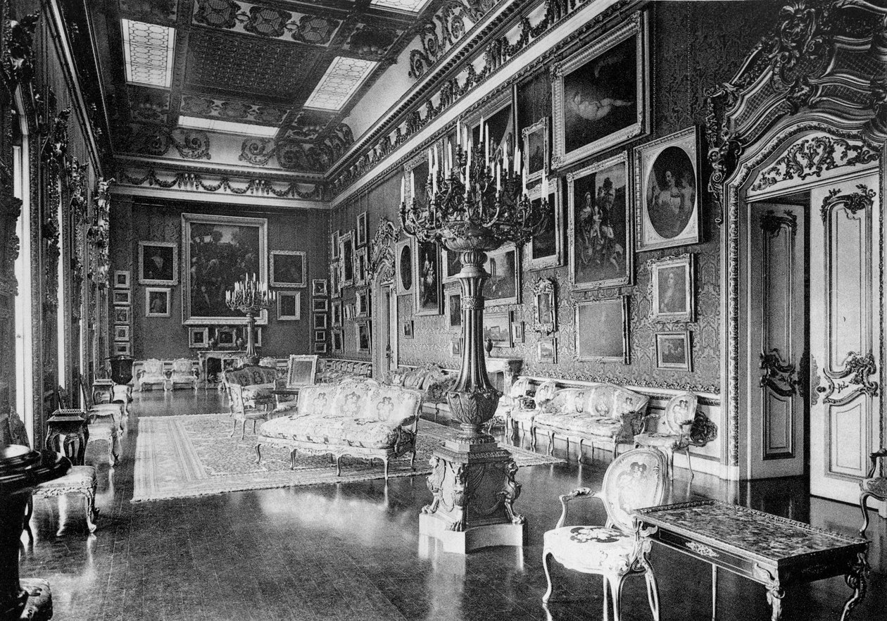 The Waterloo Chamber, Apsley House, 1908. od HN King
