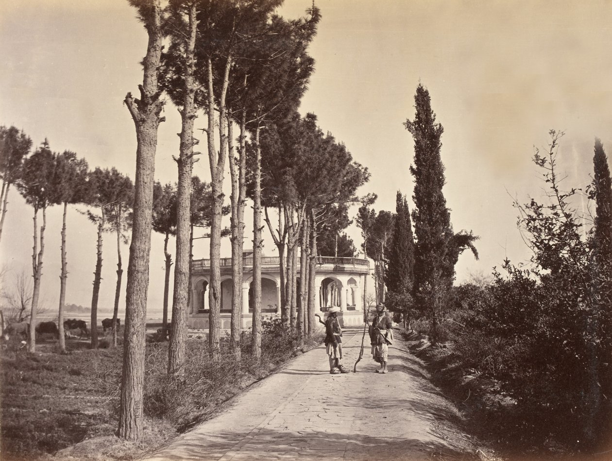 Afghánci v Baburových zahradách, Džalalabád, 1878 od H. Charuis