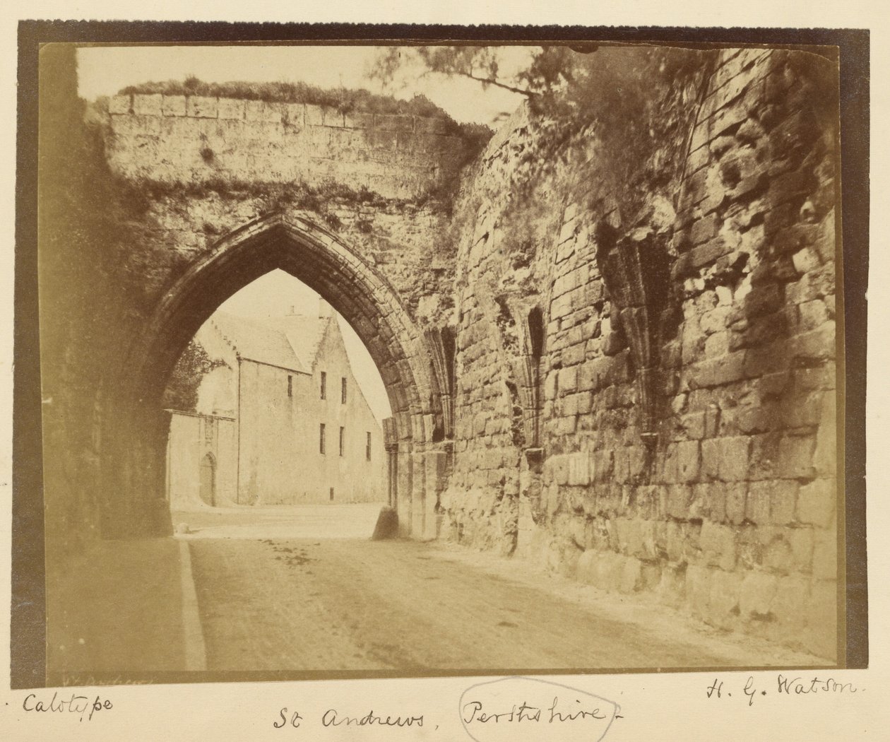 St Andrews, Perthshire od H. G. Watson