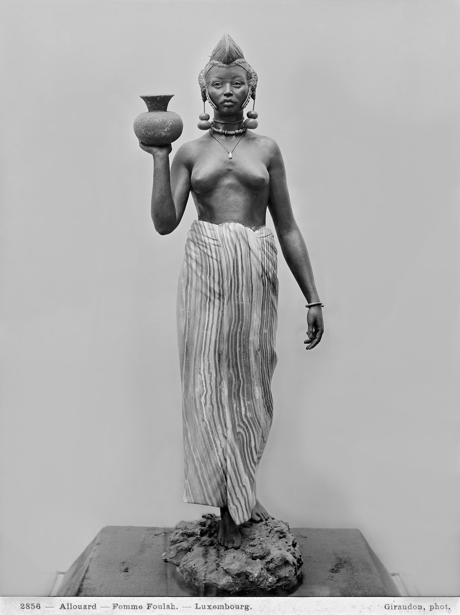 Foulah žena, 1904 (mramor, bronz a onyx) od Henri Allouard