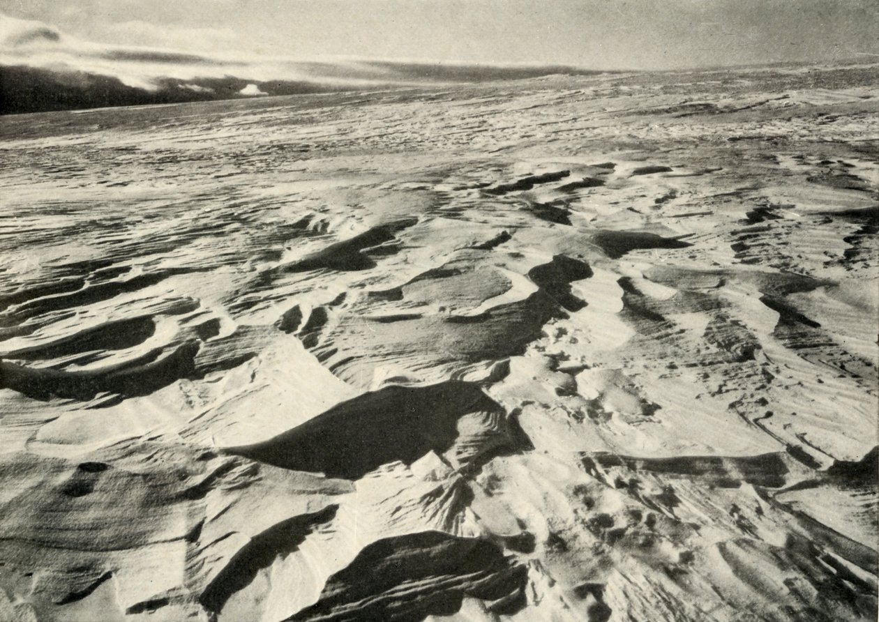 Sastrugi, 21. února 1911, 1913 od Herbert Ponting