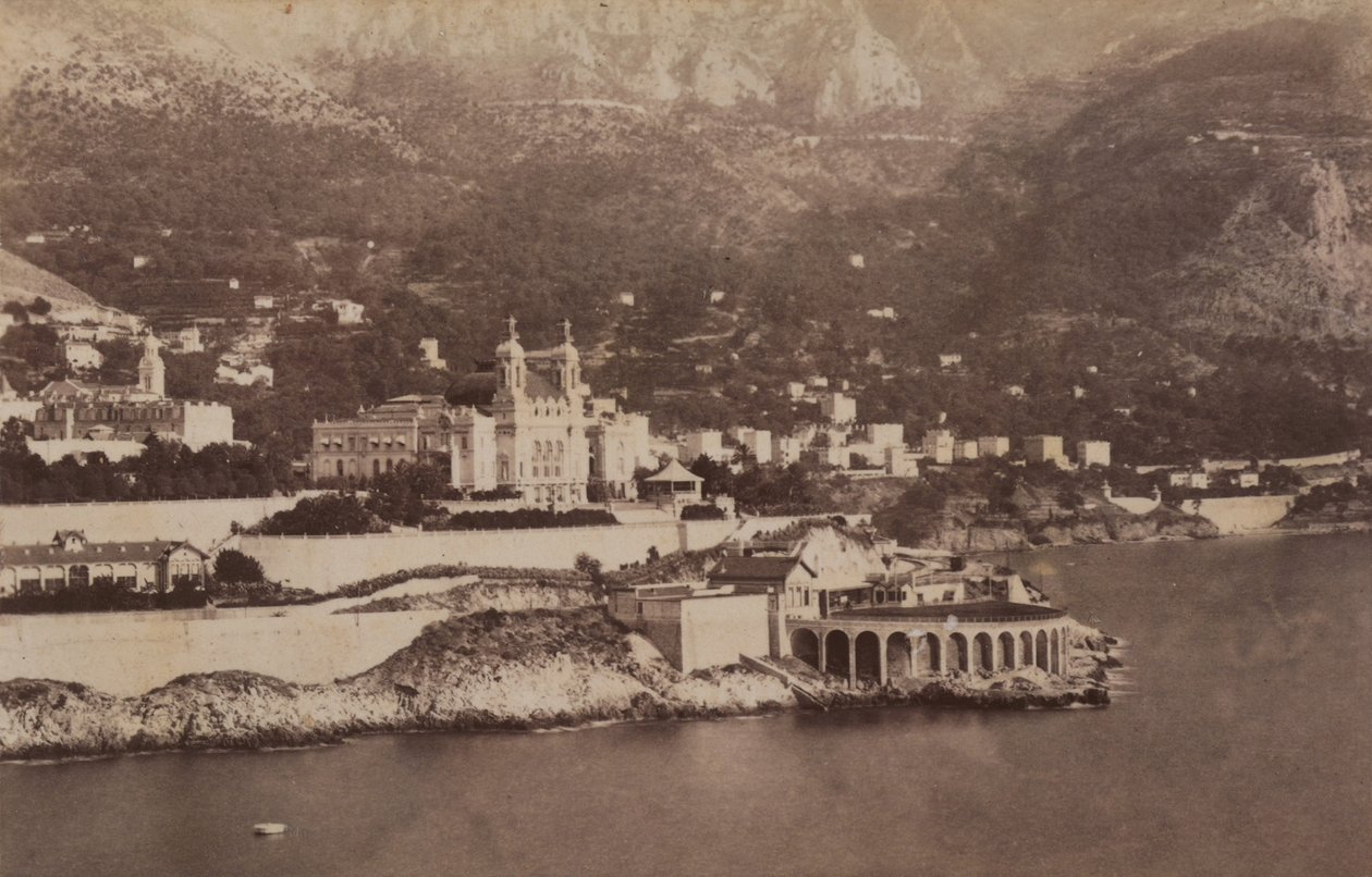 Záliv Montecarlo, 07/1887 (černobílá fotografie) od Italian Photographer