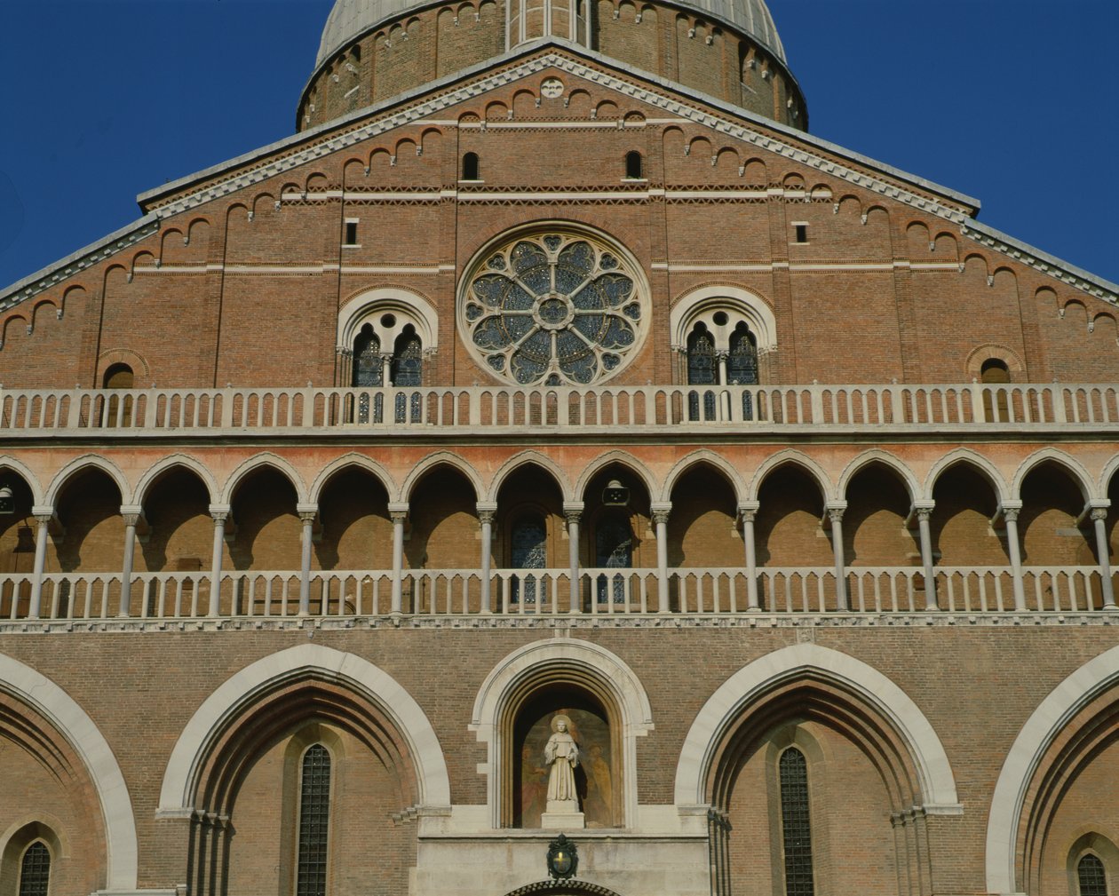 Západní fasáda (detail) od Italian School