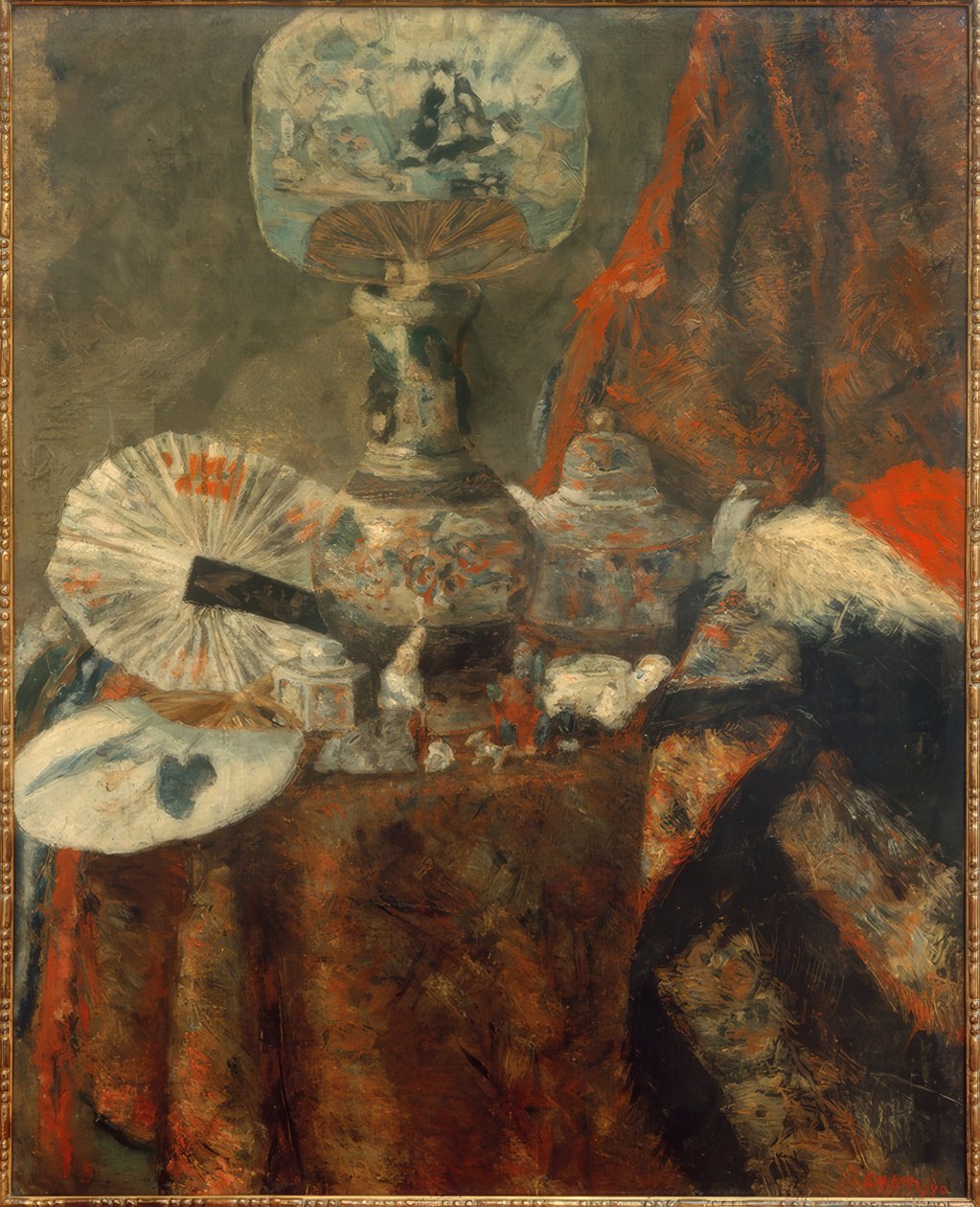 Chinoiseries, vějíře a látky od James Sidney Ensor