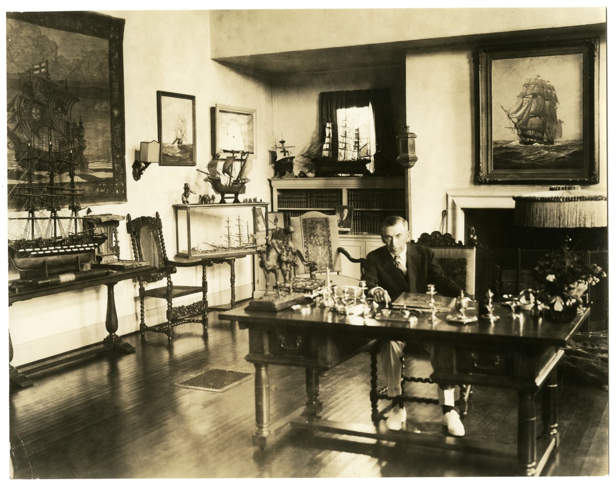 Booth Tarkington, kolem 1920-28 (želatinová stříbrná fotografie) od Jessie Tarbox Beals
