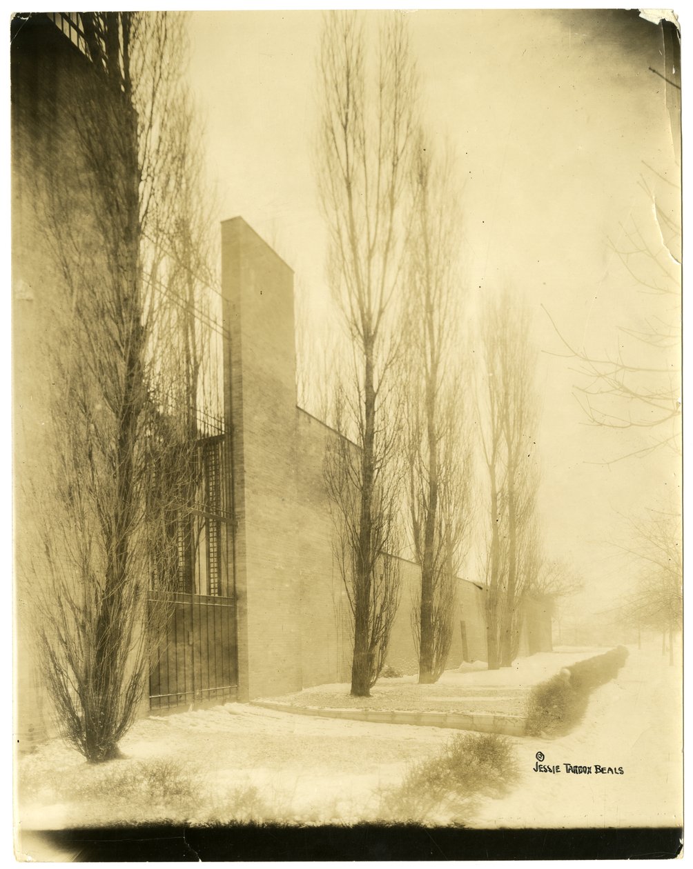 Boston, USA, cca 1902-10 (želatinová stříbrná fotografie) od Jessie Tarbox Beals