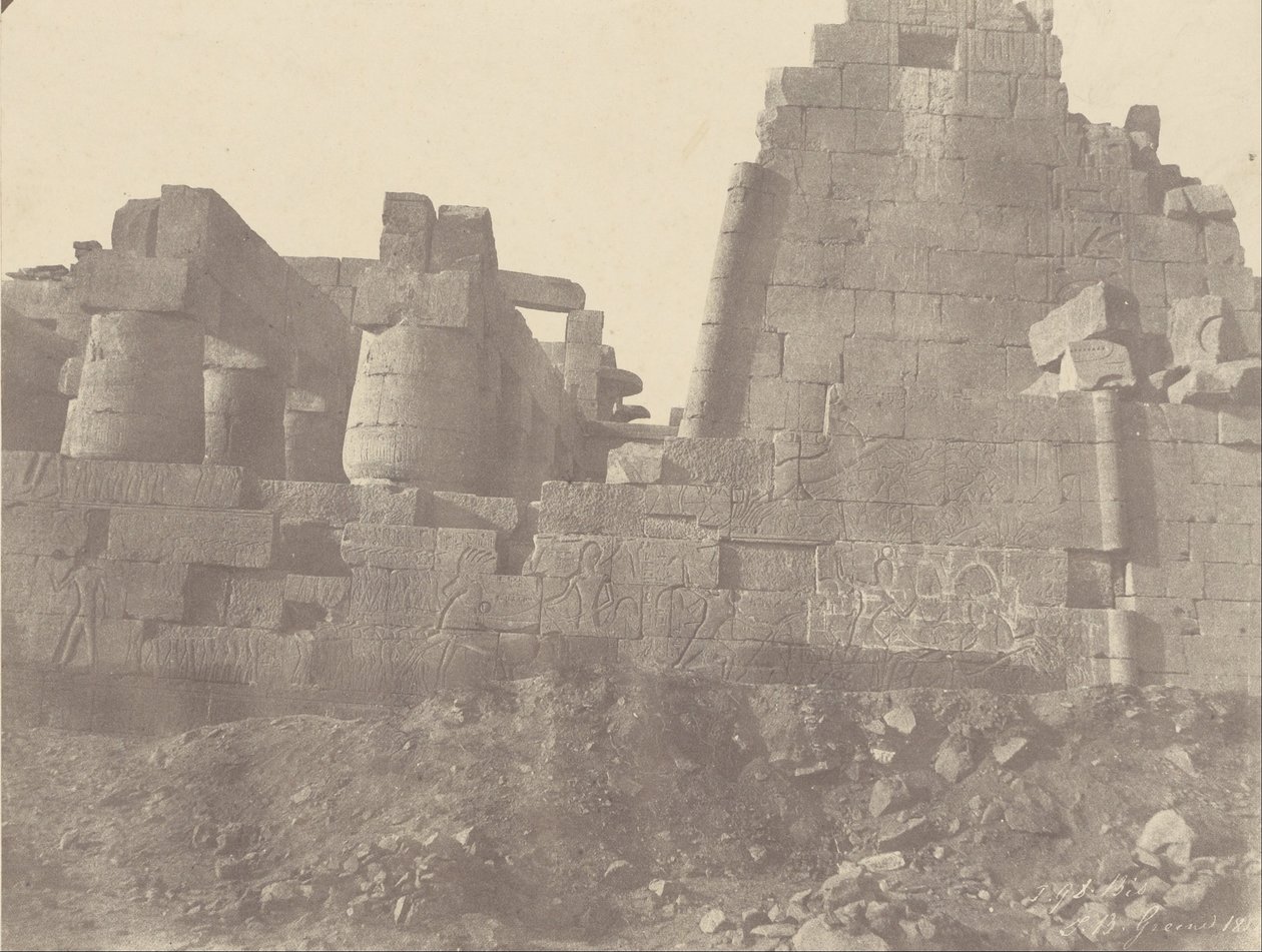 (Karnac, Hypostyle Hall, North Wall, Exterior Face, N ° 1 bis) od John Beasly Greene