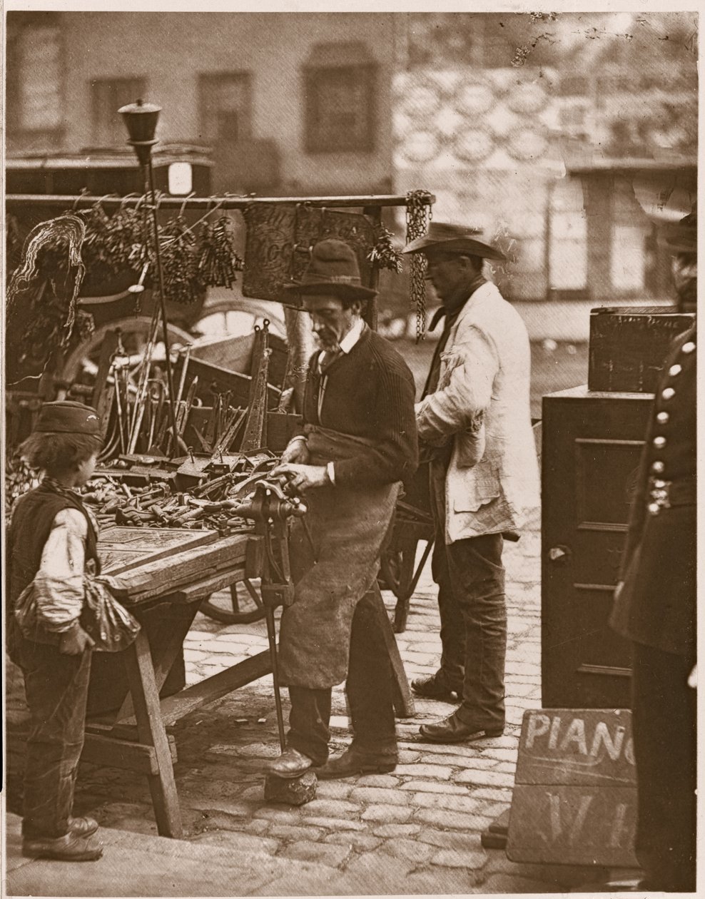 The Street Locksmith, z 