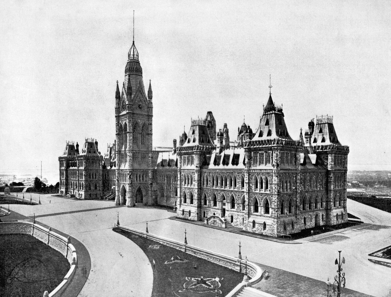 Houses of Parliament, Ottawa, Kanada, 1893. od John L. Stoddard