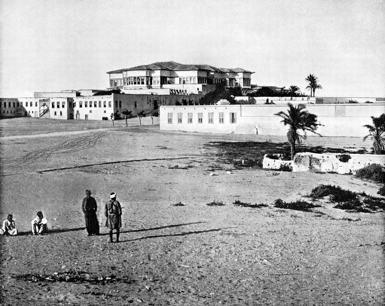 Palác a harém, Alexandrie, Egypt, 1893. od John L. Stoddard