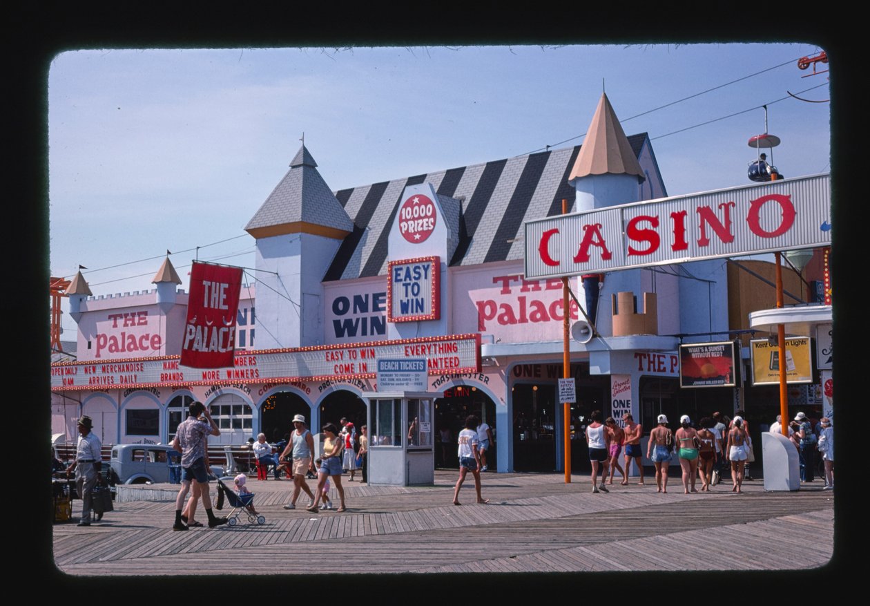 The Palace, Seaside Heights, New Jersey, USA od John Margolies