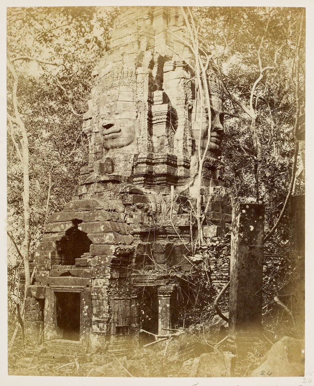 Chrám Bayon, Angkor Thom od John Thomson