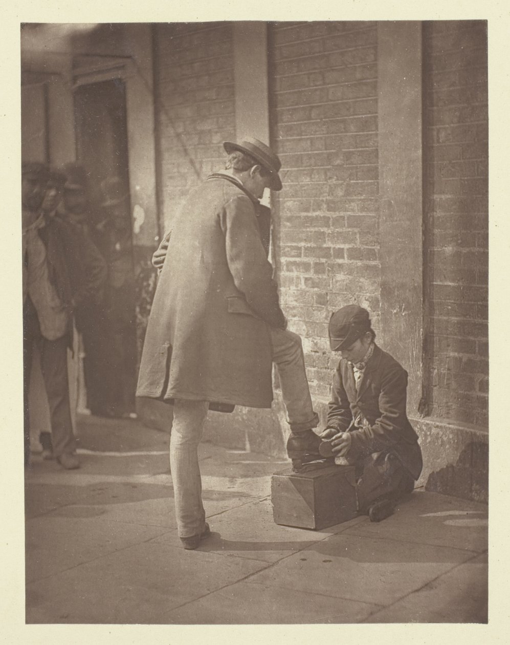 The Independent Shoe-Black od John Thomson