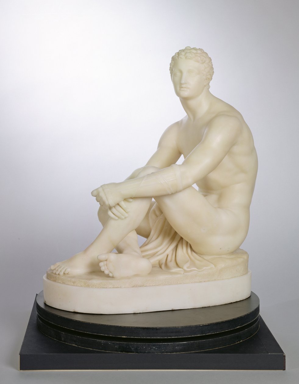 Řecký boxer čeká, až na něj přijde řada, kolem roku 1838 (mramor) od Joseph Gott