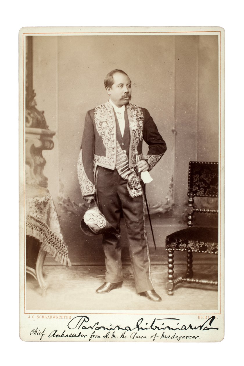 Ravoninahitriniarivo, Berlín, květen 1883 (albumenový tisk) od Julius Cornelius Schaarwachter