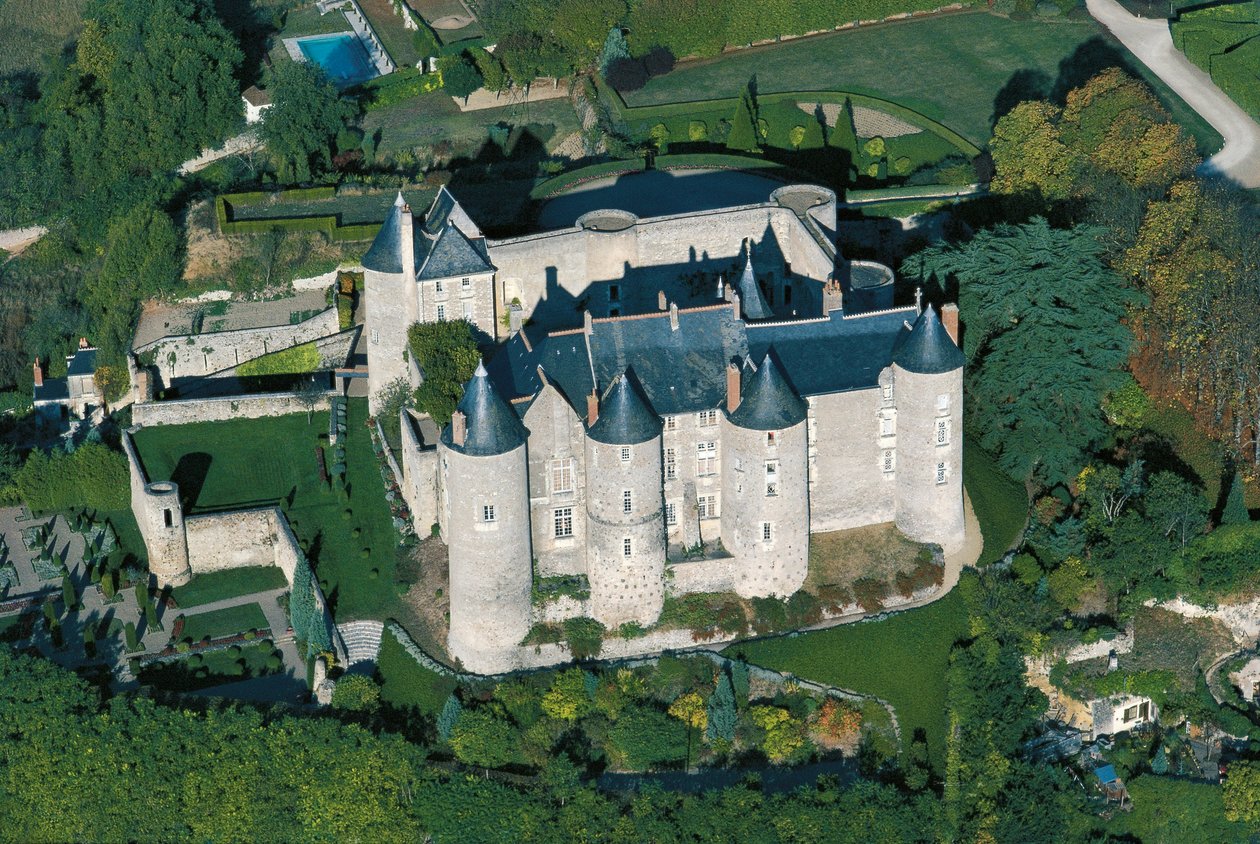 Chateau de Luynes, Francie od Alec Hunter