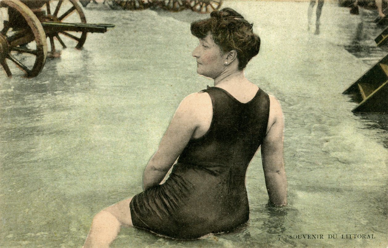 Žena v plavkách, c. začátek 1900 (pohlednice) od Alec Hunter