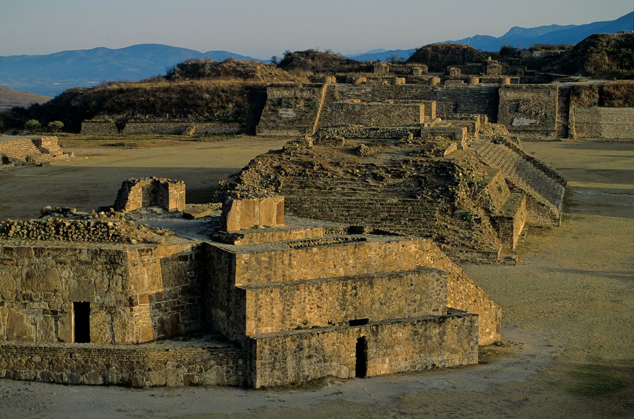 Olmékové; Monte Alban; Oaxaca; Mexiko, Danzante; Zapotékové od Kenneth Garrett