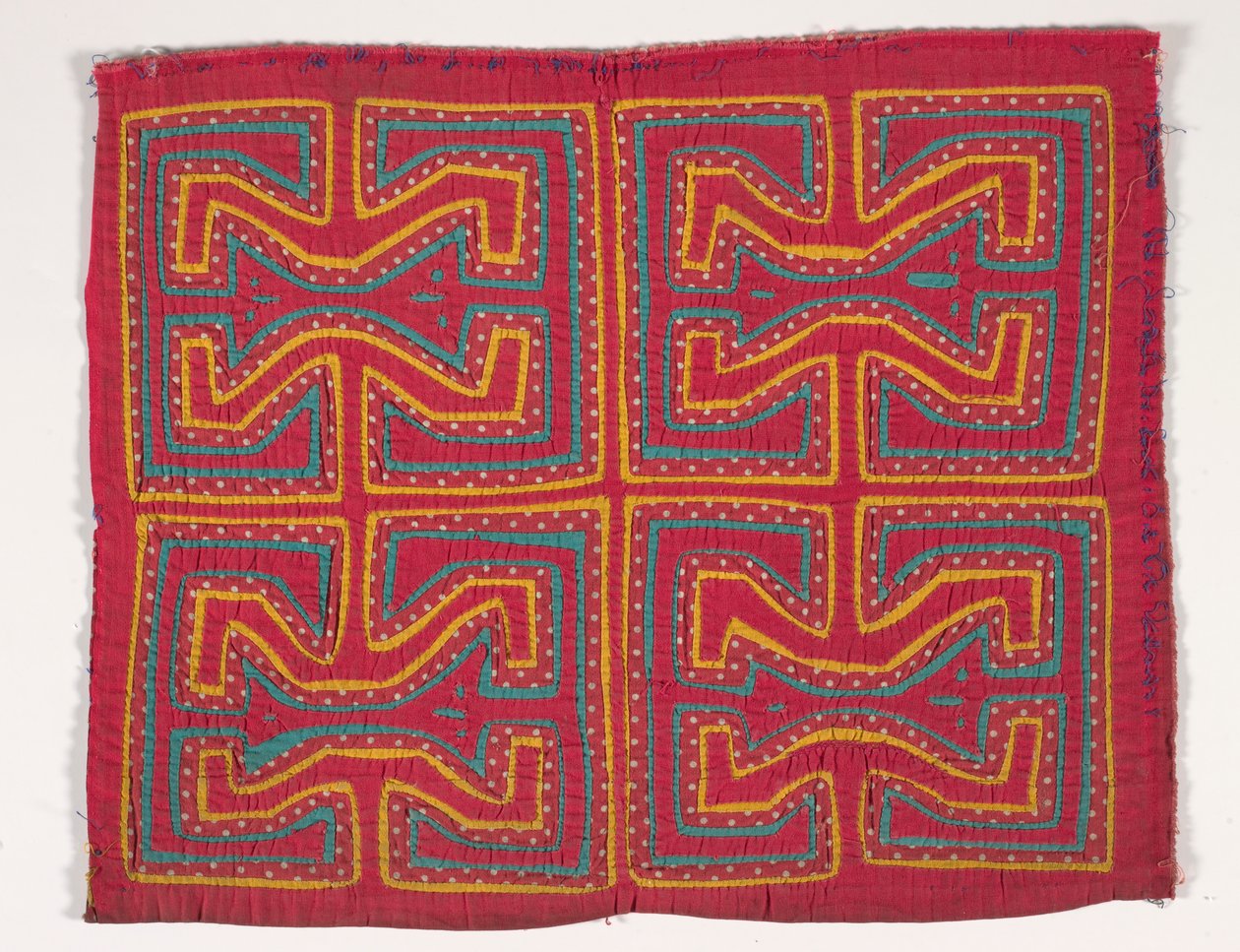 Shirt Panel (mola), cca 1950 (aplikovaná bavlna) od Kuna Indian Culture