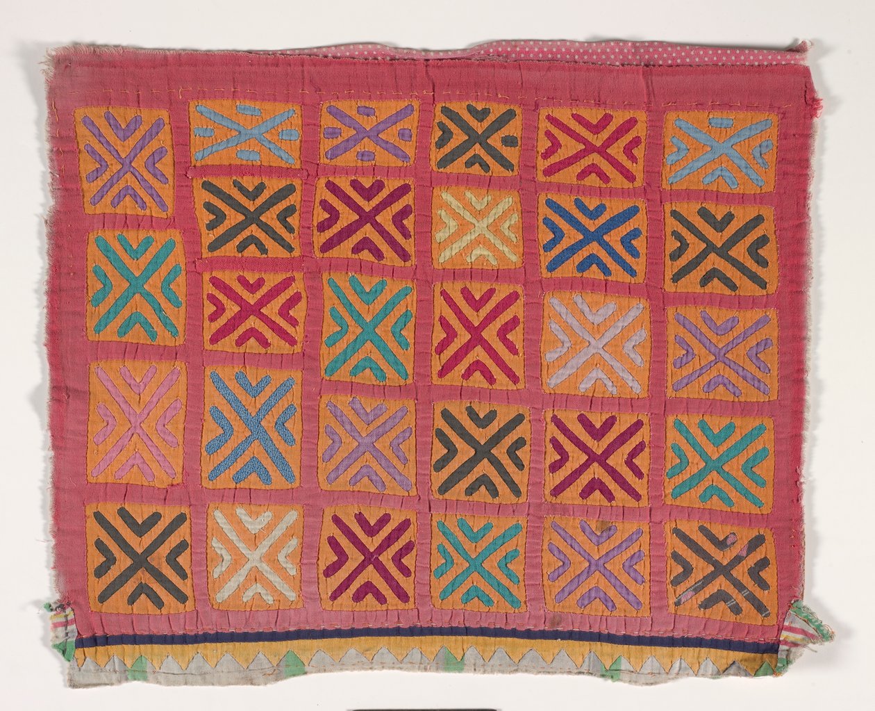 Panel košile (mola) (aplikovaná bavlna) od Kuna Indian Culture