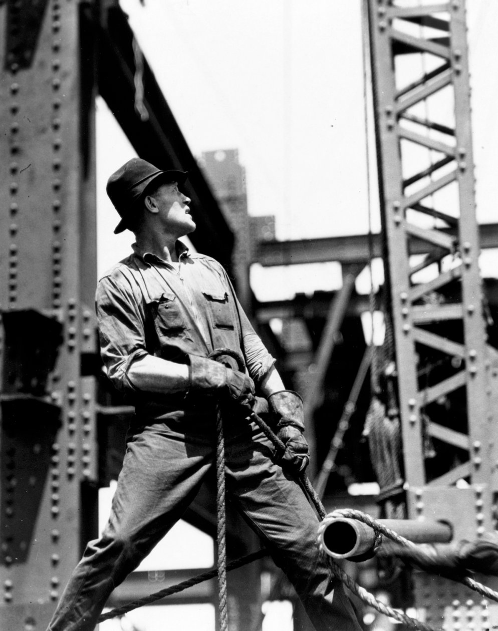 Derrick man, Empire State Building, 1930-31 od Lewis Wickes Hine
