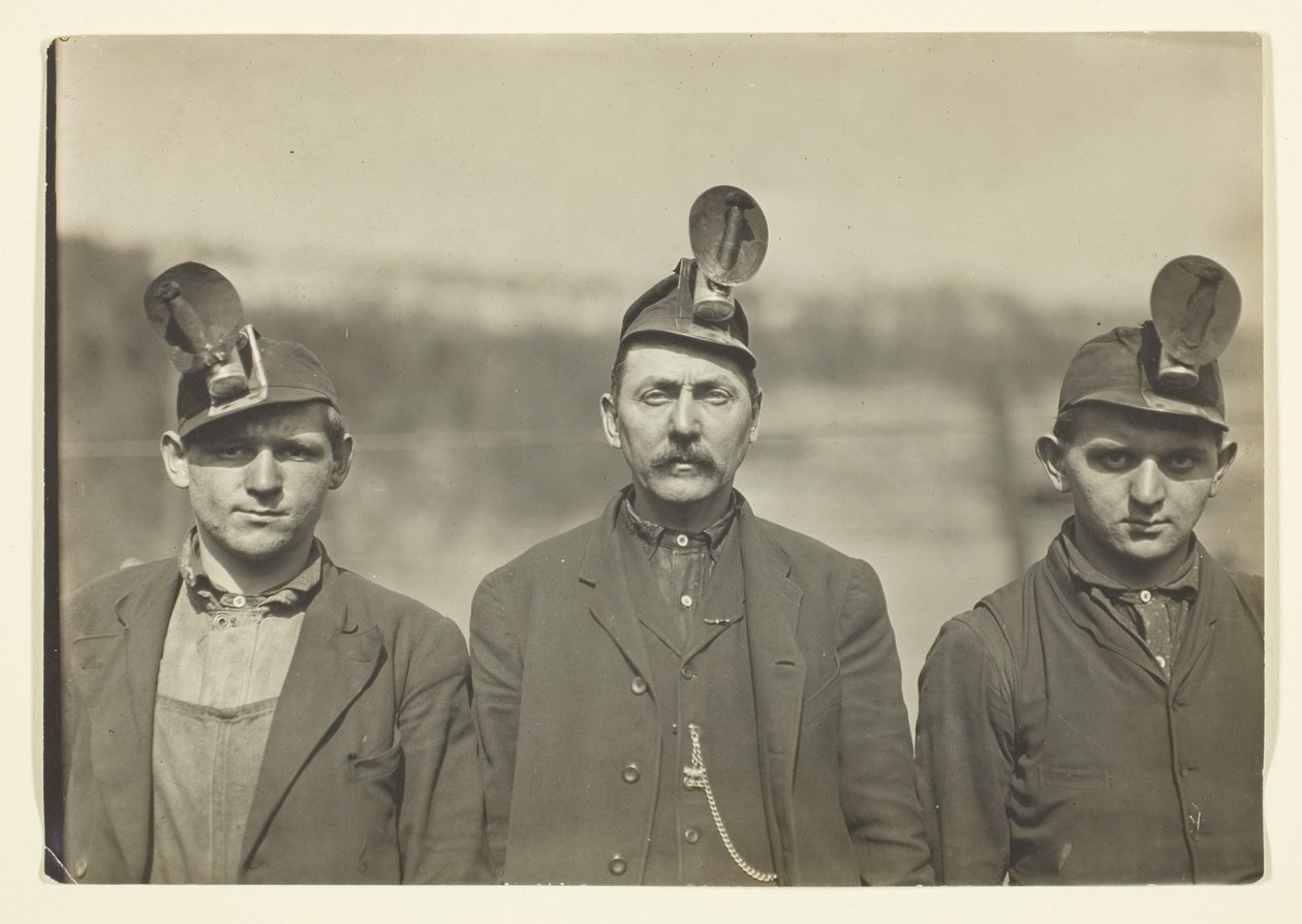 Old Timers, Pennsylvania Miners, (Západní Virginie) od Lewis Wickes Hine