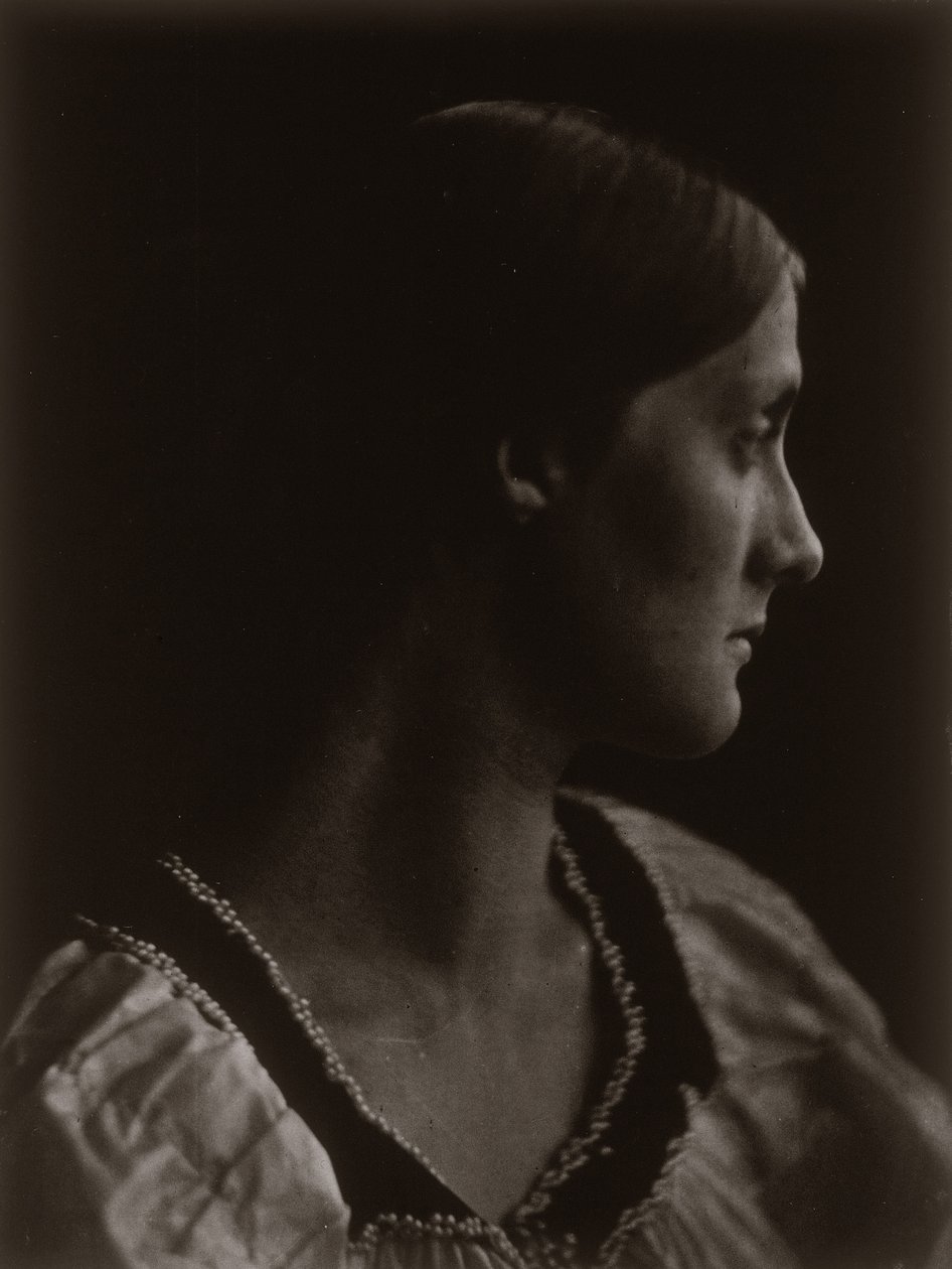 Julia Jackson, malý profil