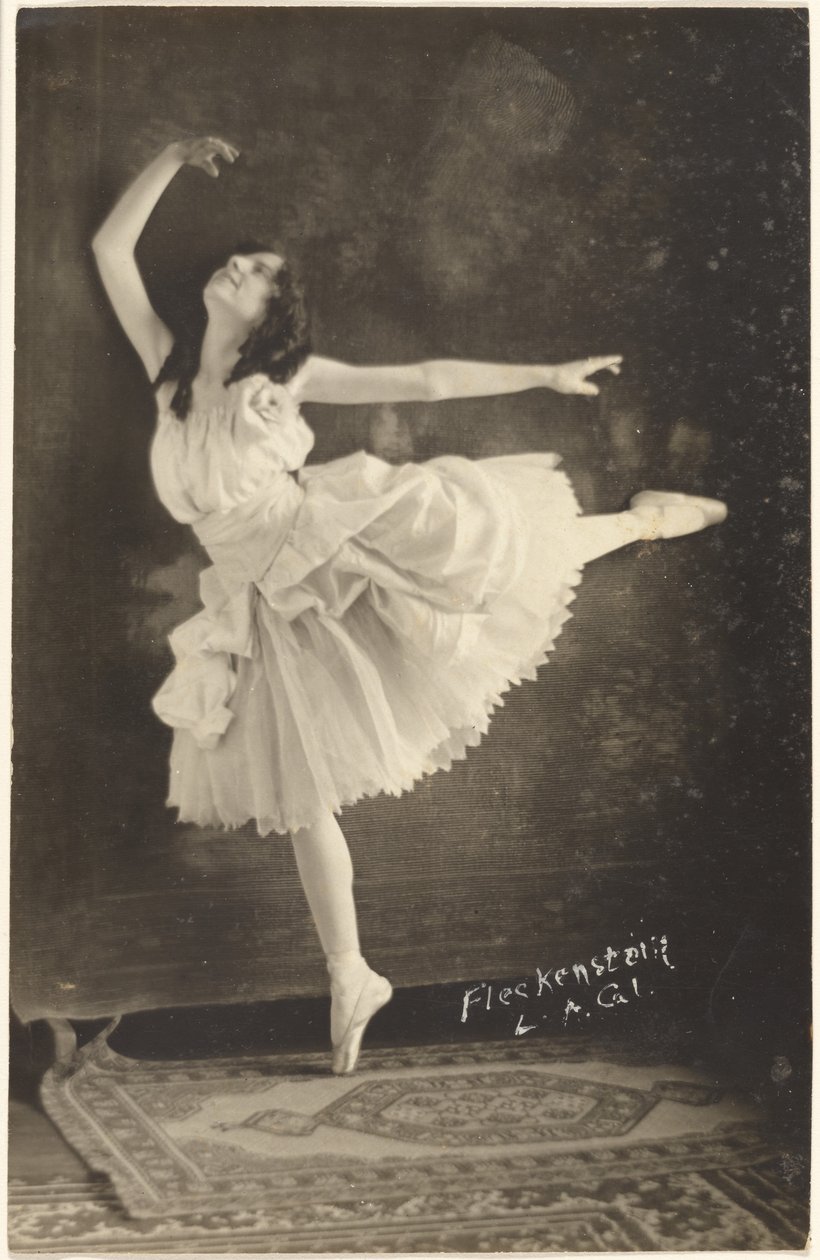[Ballerina on Pointe] od Louis Fleckenstein