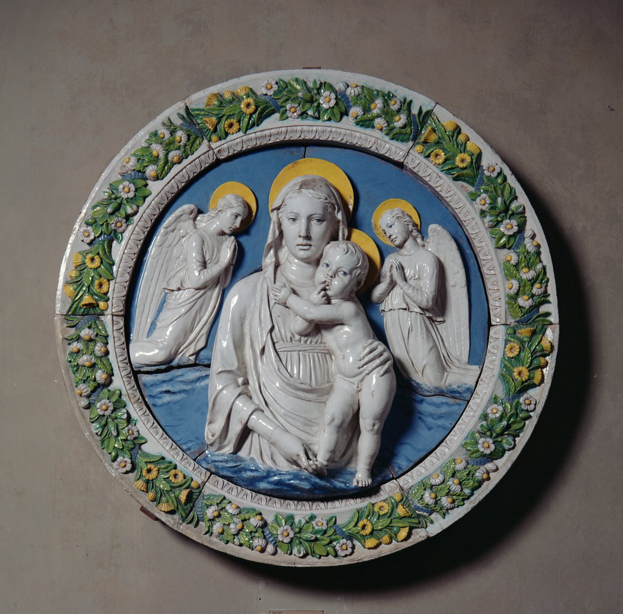 Panna a dítě (terakota) od Luca Della Robbia