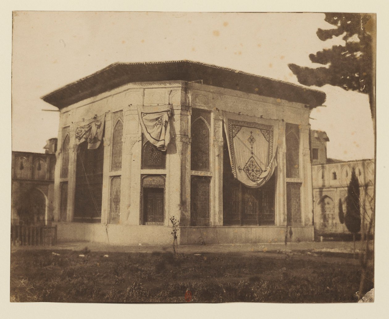 Teherán. Palácový pavilon od Luigi Pesce