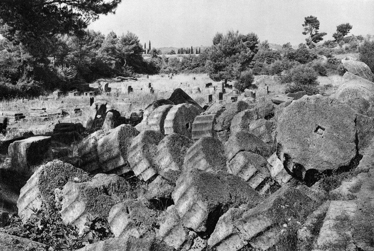 Temple of JupiterZeus, Olympia, Řecko, 1937. od Martin Hurlimann