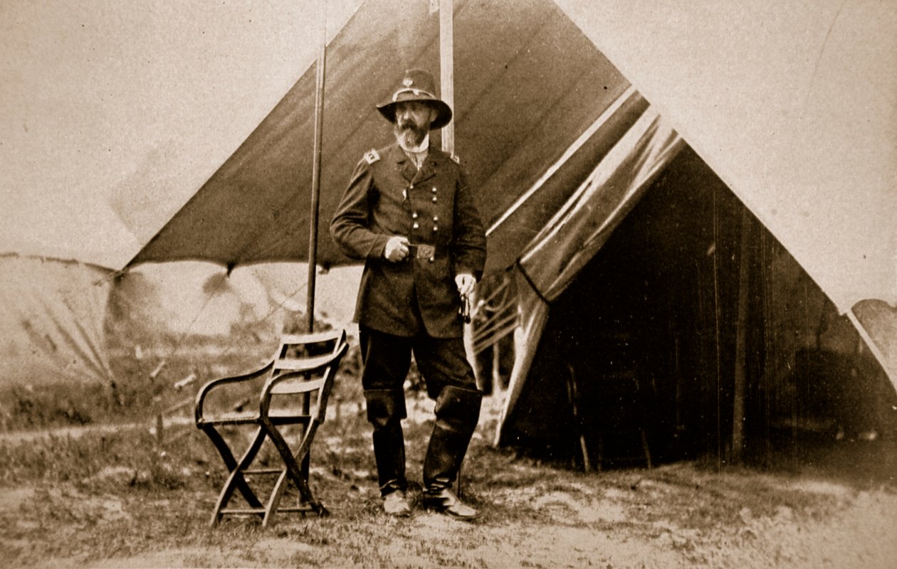 Generál George G. Meade v táboře, 1861-65 od Mathew B. Brady