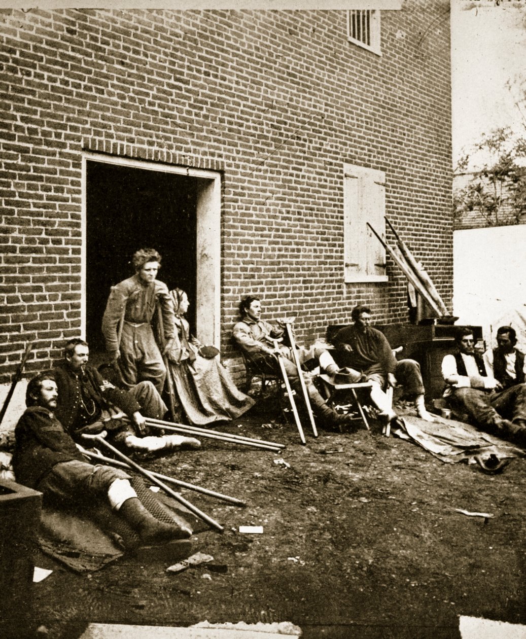 Union Wounded ve Fredericksburgu ve Virginii, 1863 od Mathew B. Brady