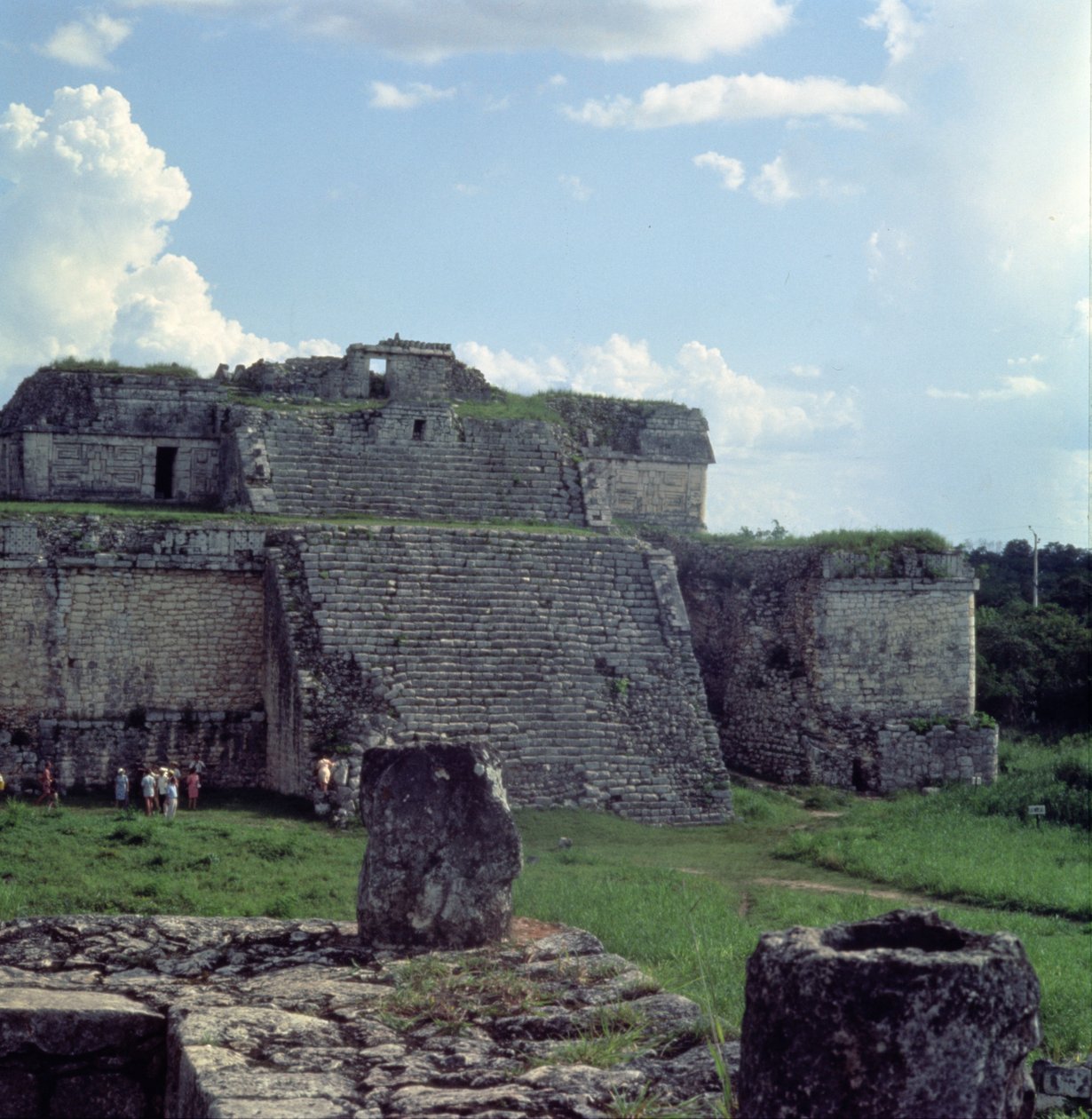 Ženský klášter od Mayan